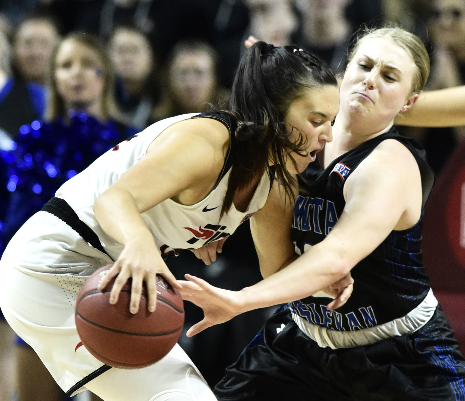 Dakota Wesleyan vs Southeastern NAIA basketball